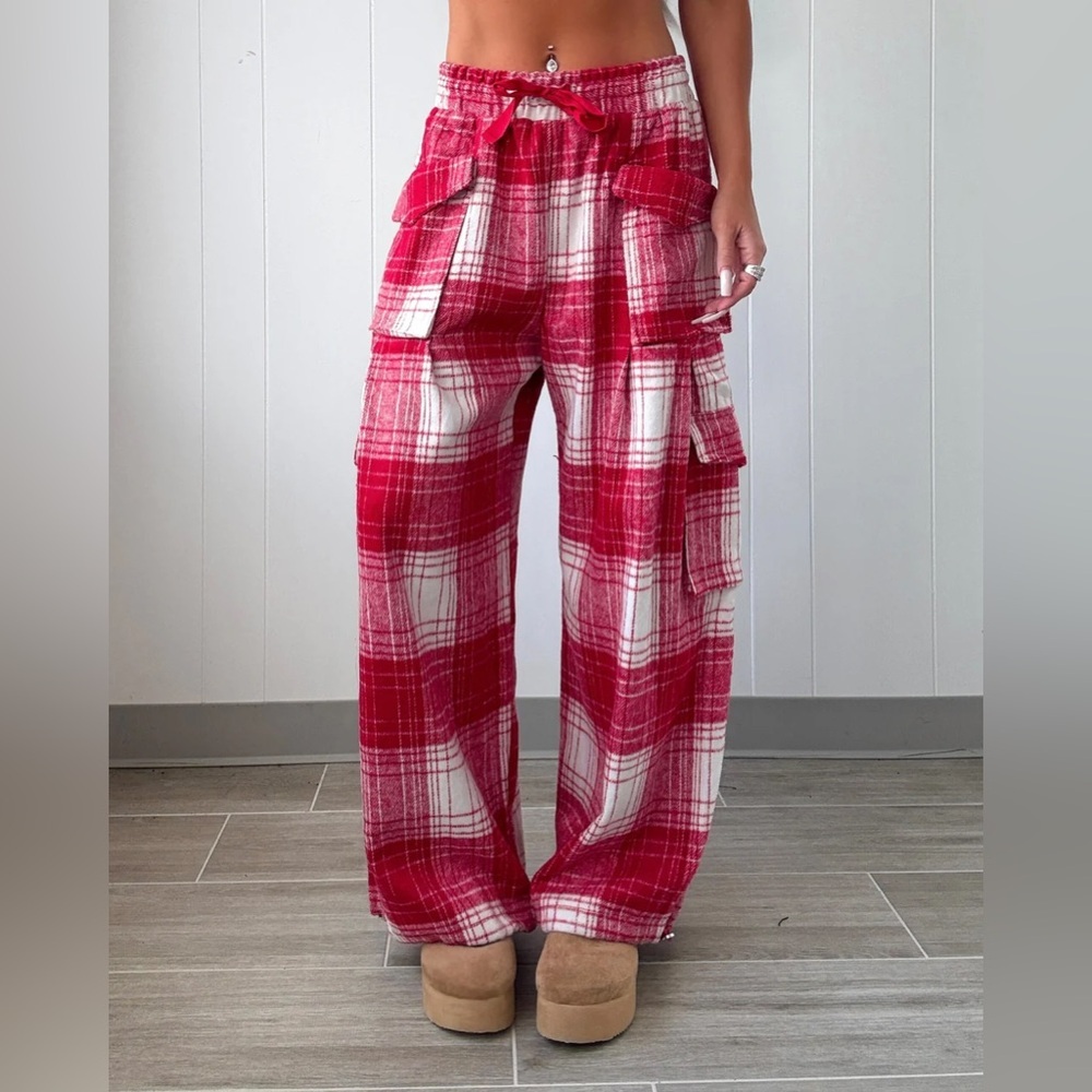 NWT Bibi Plaid Cargo 90’s Grunge Fleece Flannel Wide Leg Jogger Pants - Picture 2 of 6